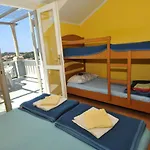 Konukevi Banana 3*